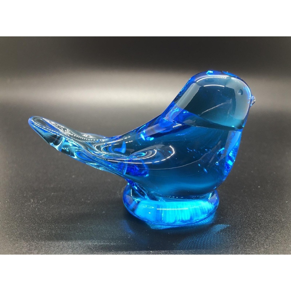 Titan Art Glass Happy‎ Little Bluebird Figurine Signed W Ward 1991 - Picture 2 of 8